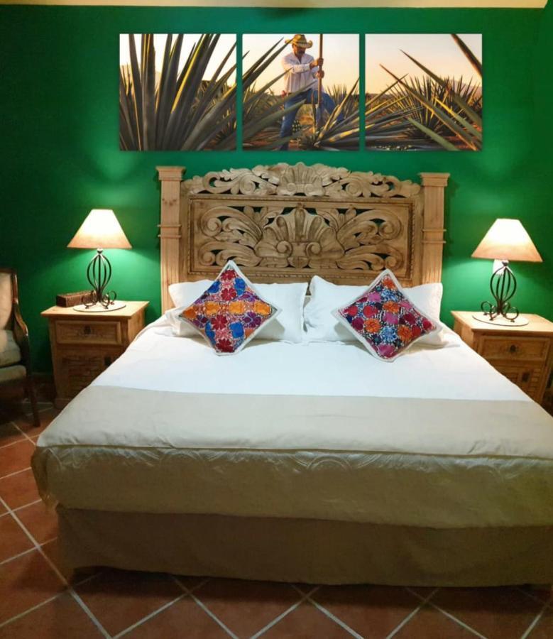 La Casona Chapala Hotell Exteriör bild